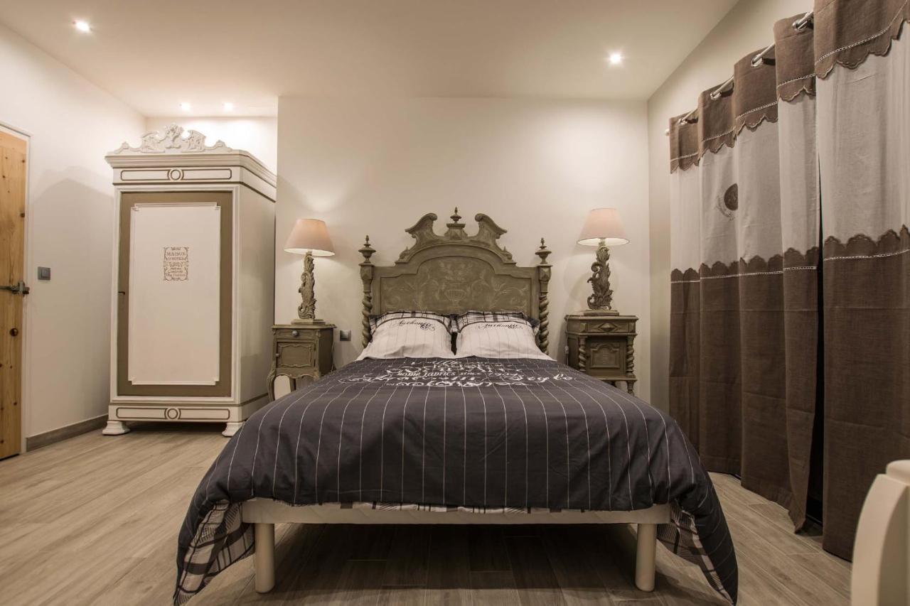 Bed and Breakfast Les Cuves - Saintes Chaniers Exteriér fotografie